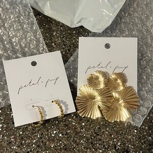 Petal & Pup Gold Earrings Set